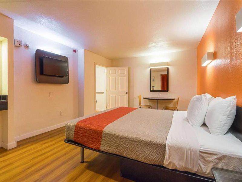 Motel 6-Garland, Tx - Northeast Dallas Ngoại thất bức ảnh