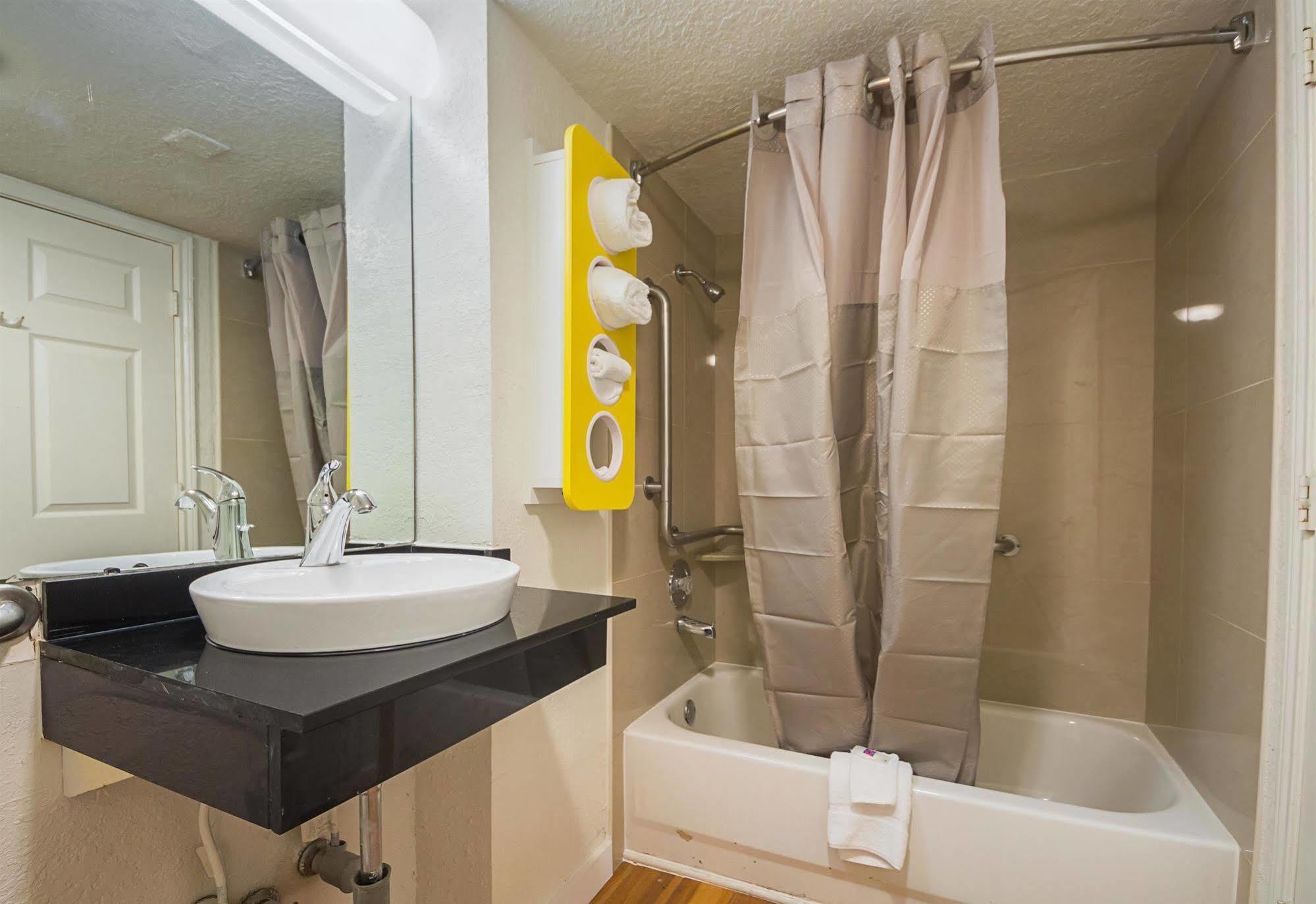 Motel 6-Garland, Tx - Northeast Dallas Ngoại thất bức ảnh